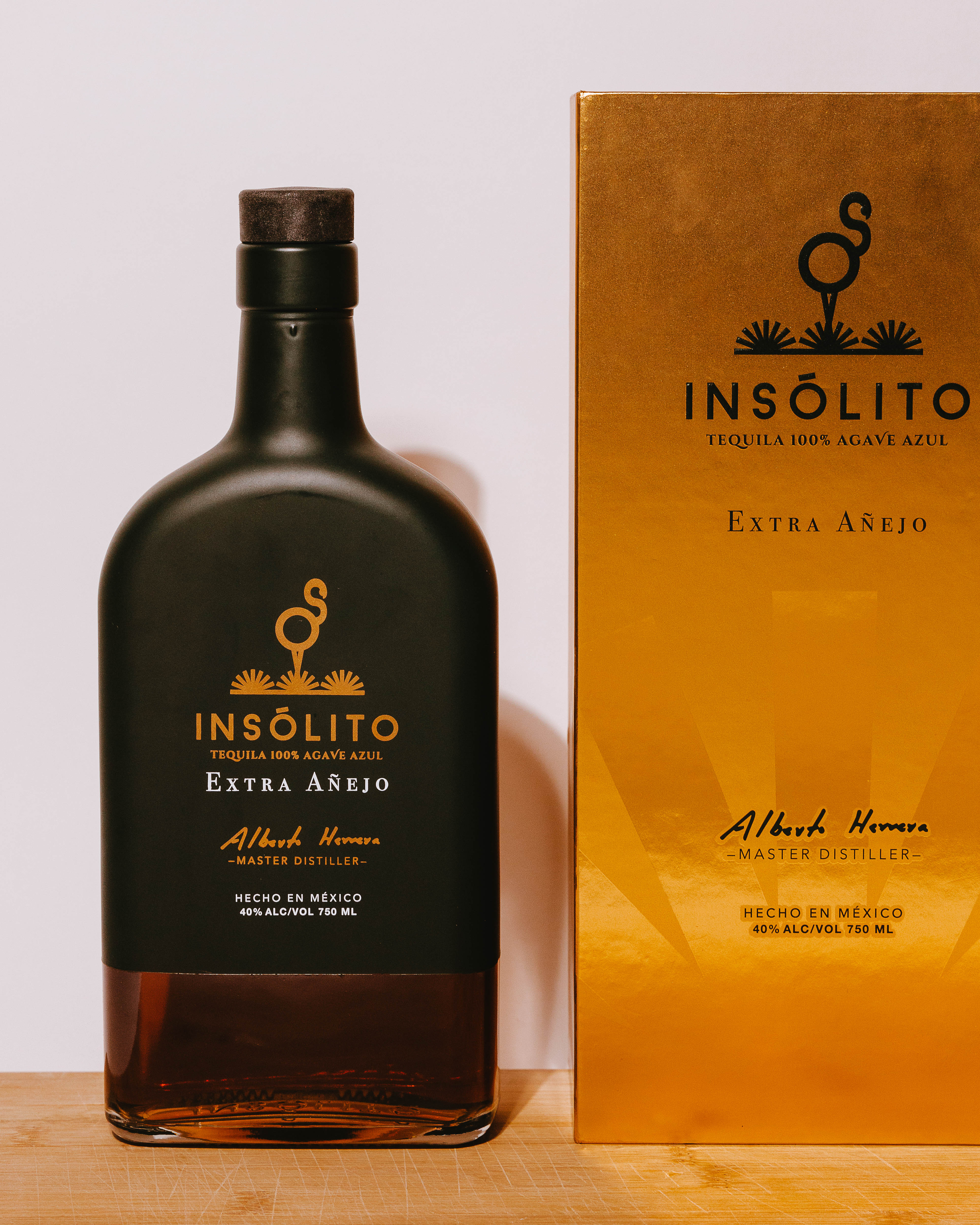 Insolito Extra Anejo Tequila